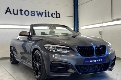 BMW M240i